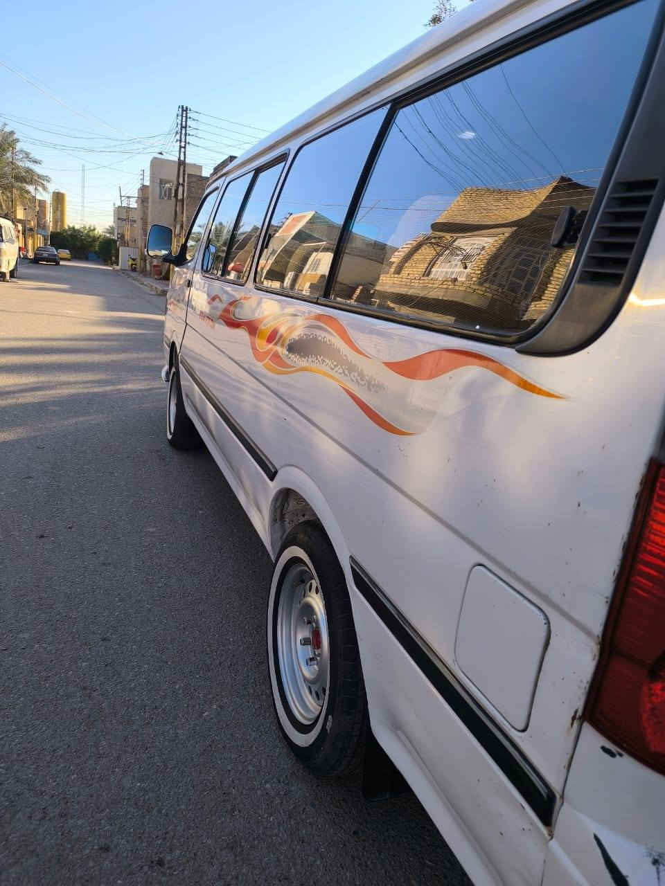 سلام عليكم فتون 2014 حره مكينه وكير واكسل وكاردن جدد سياره حلوه بيها جوه السجه مال الباب عله كد شبر صبغ السعر 85 وبيها مجال مكاني بغداد حي اور ***********
