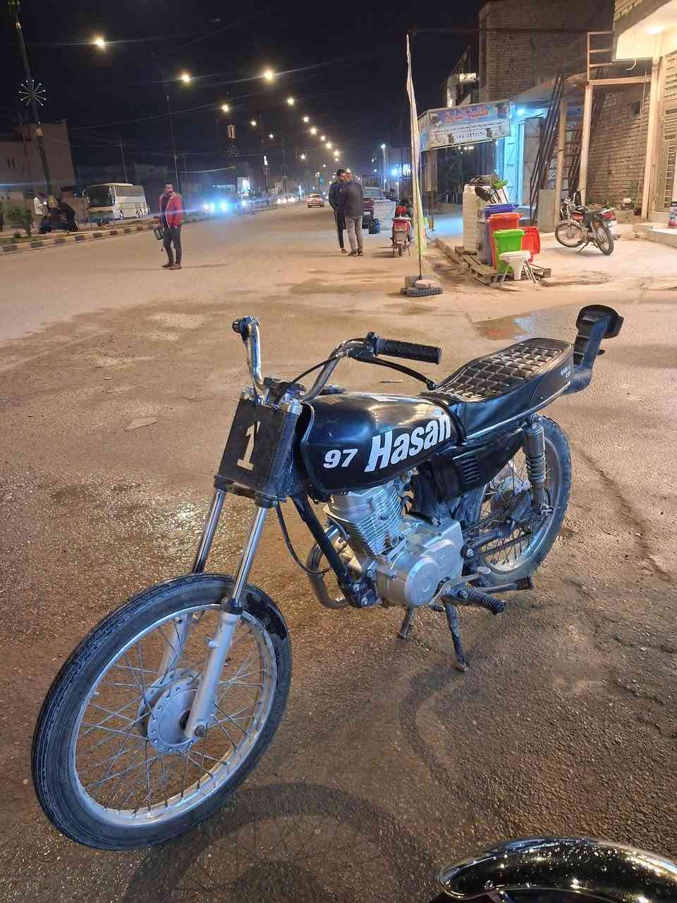 سلام عليكم دراجه للبيع أوراق اوصولي 2020
مكينه وشاصي بلاد 
مكاني شطره 
الي يريده يجينه للشغل مالتنه بشارع المعلم لبن وقشطوطه


**إذا كنت صاحب هذا الإعلان وتريد حذفه لأي سبب، رجاءا أرسل رسالة إلى الدعم الفني**