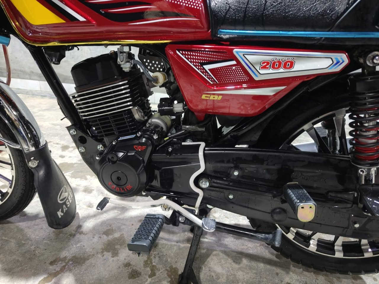 دراجه للبيع ضاغطه وزنجيل موديل 25محرك 200بغداد /تاجي مكلف بالنشر لحد يدخلي خاص رقم صا الدراجه بي واتساب ***********@الجميع
