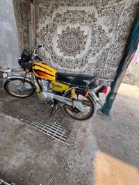 مديل ٢٠٢٢ • ادوات