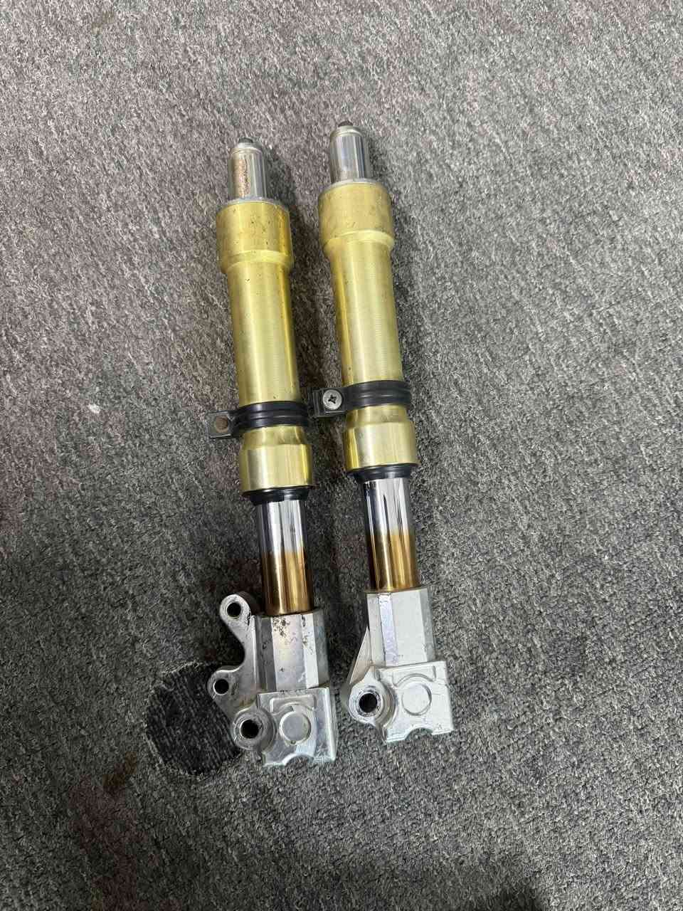 سلام عليكم صدر ويل ماكس  غراض مل رمبه مكفول من النضوح وطسه مكان زعفرانيه ***********
