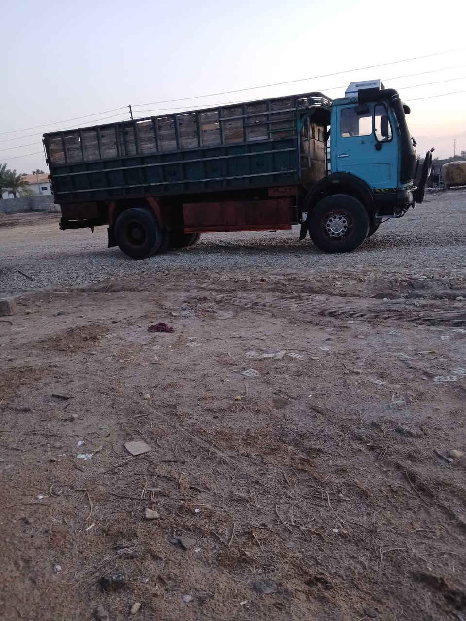 البي ٧٥ للبيع مكينه ٢٥ كير ١١٠ 
سنويه باسمي 
***********
