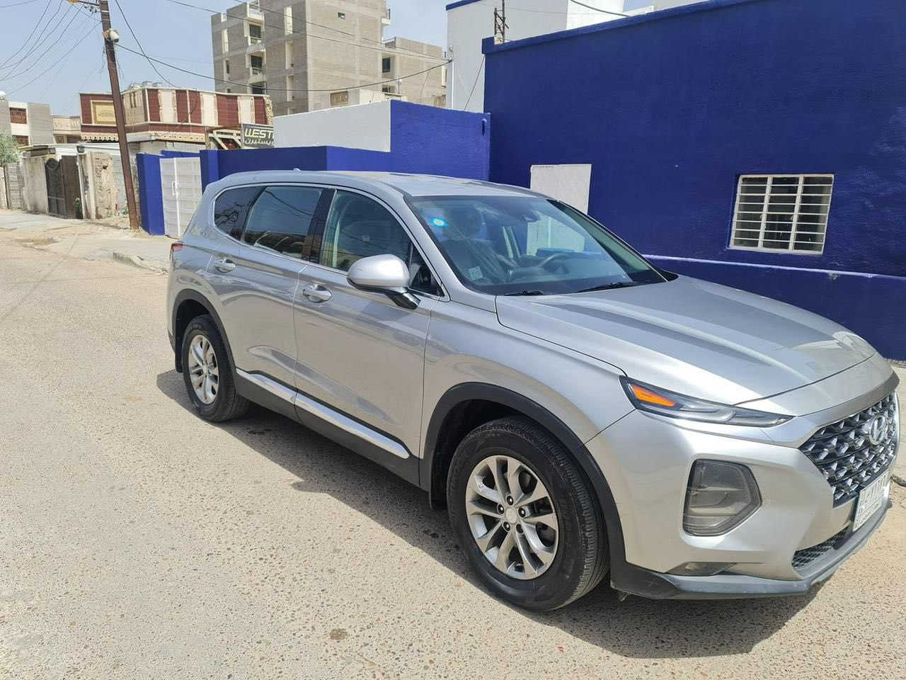 يا الله 

سنتافيا ٢٠٢٠ 
اللون سلفري فضي 
بغداد 
فول رادارات جانبي امامي خلفي 
بصمة 
تدفئة كشنات 
تحكم مثبت سرعة  مثبت مسار.  توقف ذاتي  سايد بريك كهرباء
بدون صبغ بدون فتح بدون تبديل 
فقط بارد خفيف موضح بالصور
مكان السيارة بغداد 
السعر. ٢٠٥ وبيها مجال 
بيع بدون مرواس 
***********
