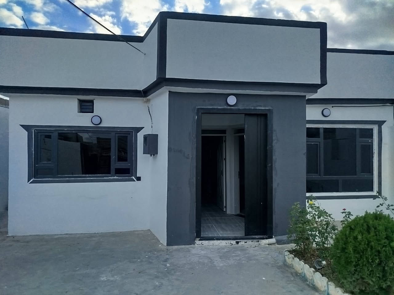 رقم اعلان۱۰٥٧
نوع عقار رقم زراعي
دارللبيع۲۰۰متر بيت جديد صفر مامسكون 
موقع بنجاعلي قرب سوق بنجاعلي 
قريب مستوصف بنجاعلي 
منطقه فول خدمات شار عريض
وتبليط
بيت فول سراميك سقف مغربي
نظام دكت مركزي
يتكون غرفتين نوم
استقبال
مطبخ حار وبارد
هول
صحيات
كراج سياره
سعر۷۰ملوين بي مجال
للاستفسار
۰۷٥۰۳٦۳۹۲٥۸واتساب
۰۷۷۰۱۳۳۰٤٥٥ فايبر
عقارات نيشتمان في كركوك
