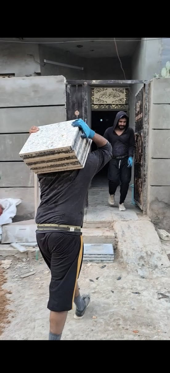 سلام عليكم كادر تصعيد على ظهر كافة مواد البناء مكانه بغداد أتصل وبخدمتك ***********
