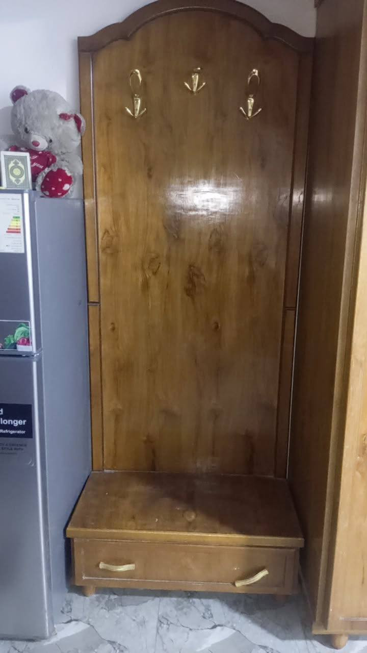 غرفه نوم صاج  للبيع السعر 800وبيهه مجال 🤍🌼


**إذا كنت صاحب هذا الإعلان وتريد حذفه لأي سبب، رجاءا أرسل رسالة إلى الدعم الفني**