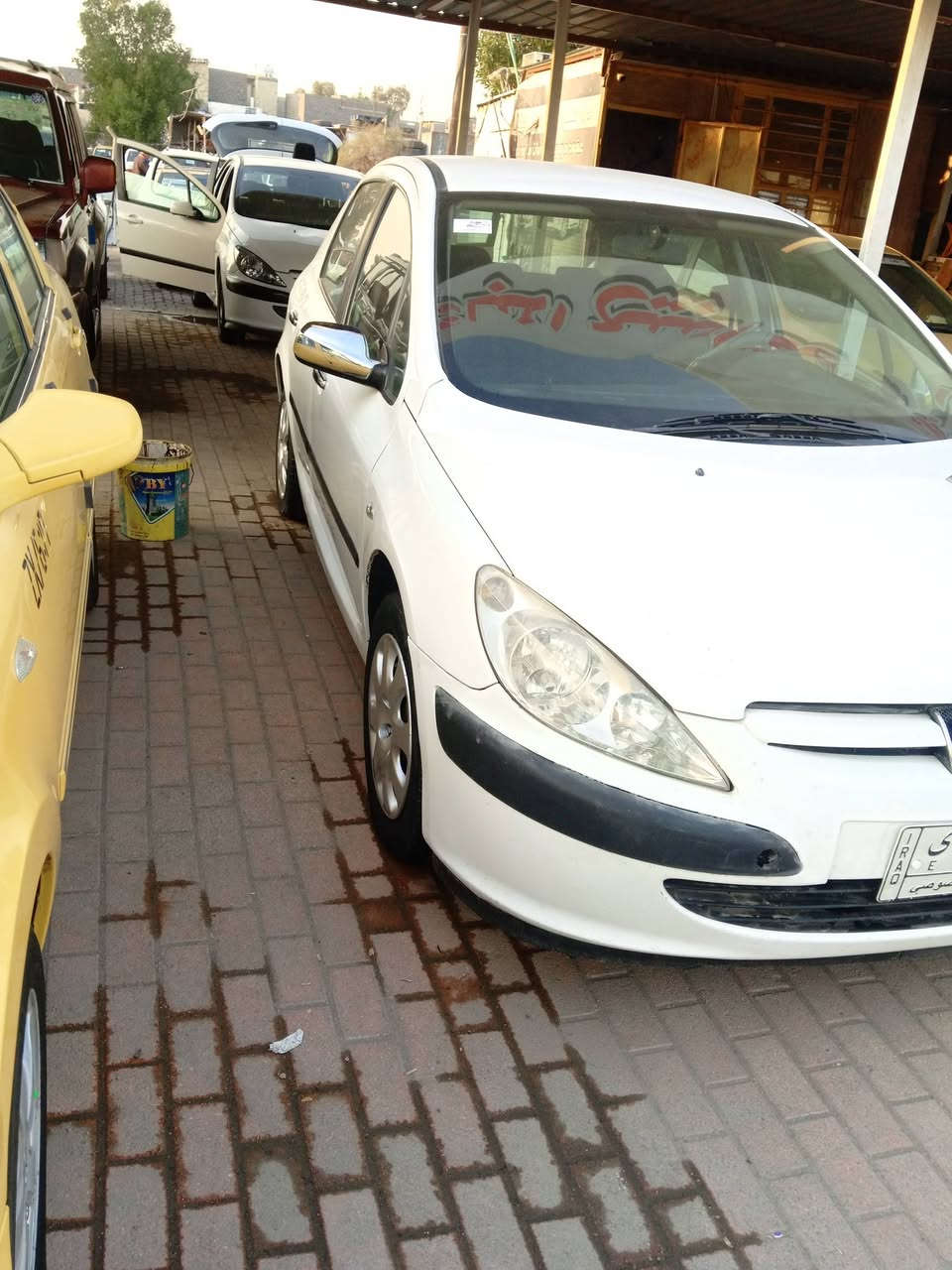 السلام عليكم بيجو 2005 مصبوغة حزام مكفولة من الظربه كير مكينه صدر تخم تاير كهربائيات  دواخل بلاد تبريد ثلج ثلاجه شغاله تدفئة شغاله السعر 57 بيه مجال حك الجيه ***********
