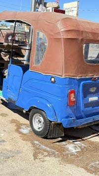 تكتك لبيع رقم وسنويه بدي شوف العين مكاني ٥ميل ٢٠٢٢.   ٠٧٧٢٣٥٧٢٠٣٧