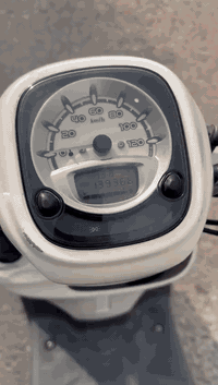 بوليس حديث 2017 مكفوله قبل26 نازله من الرمبه مكفوله من كلشي السعر 1100 وبيها مجال بسيط ***********
