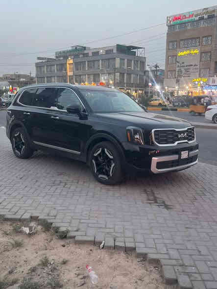 كيا  تلورايد S حادث مخدرات وبيها بحافه البنيد ضربه بسيطه 
وبارد بسيط جاملغ خلفي بدون تبديل الجاملغ اجه وياه بدون ضرر وبدون تبديل  ليبل واحد ماشيه 3000 مايل 
موديل 2024 كرسي منفصل 
 ستيرن رجاج 4x4 رادار خلفي امامي 
شحن ويرليس 
كراسي تدفه 
جام اوتو 
سايد بريك 
اوتو 
5 وضعيات قياده 
بصمه فتحه فول موصفات 
الاستفسار. الاتصال ***********
