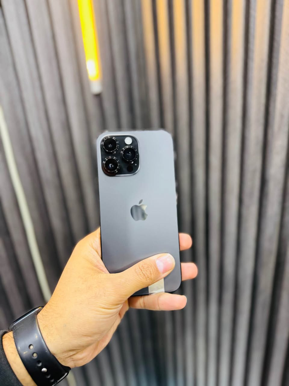 14 برو ماكس
256 
بطارية 🔋 85 
نظافة عالية 
ضمان 4 ايام من مركز المجتبى 
مكفول وغير داخل صيانه 
السعر 880 الف خصم 
توصيل 🚚 
كربلاء طويريج سوك المسكف 
مركز المجتبى كربلاء, العراق


**إذا كنت صاحب هذا الإعلان وتريد حذفه لأي سبب، رجاءا أرسل رسالة إلى الدعم الفني**