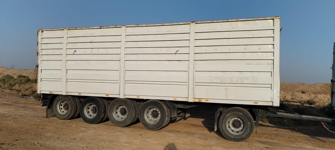 السلام عليكم 
عربانه نضيفه جهاز شغل سعر 125
***********
