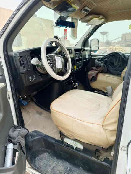 السلام عليكم سفانه 2008 مكفوله ما عده ضربه يم قبق لبانزين من امريكا كير مكينه حداديه تخم تأير برجستون 
كله جديد رقم بغداد خط كربلاء بصره السعر 78 وبيه مجال بصيط الرقم ***********
