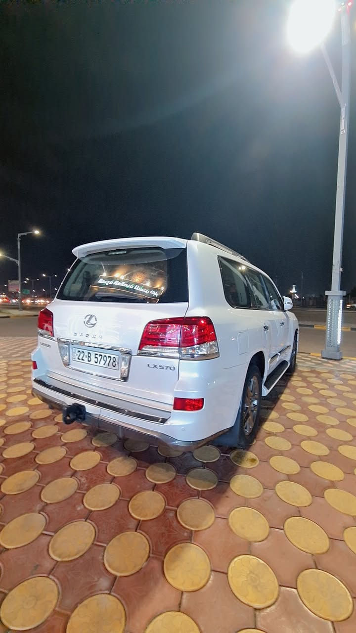 سلام عليكم سياره لكزز موديل 13 سياره كفاله عامه مكينه كير حداديه كفاله عامه من كلشي والمواصفات لكزز معروفه للإستفسار عن السعر رقم ***********
