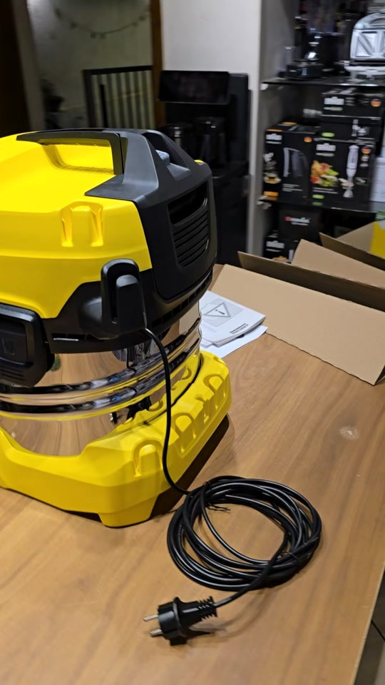مكنسه كارشر رطب وجاف WD4S  كارشر الألماني بضمان البسيونى اطلبيها الان قبل نفاذ الكمية  شفط وطرد وشفط اتربه وسوائل  01001424899 متاح توصيل للمنزل والدفع عند الاستلام  #كارشر 


**إذا كنت صاحب هذا الإعلان وتريد حذفه لأي سبب، رجاءا أرسل رسالة إلى الدعم الفني**