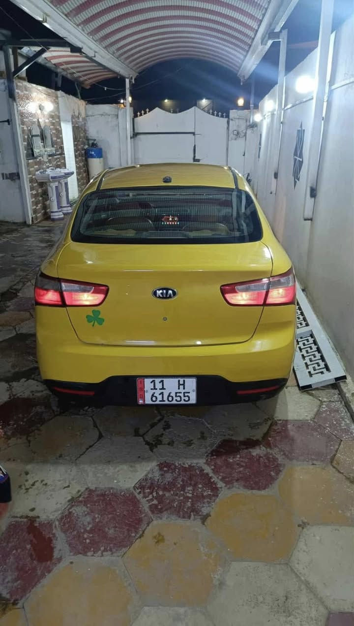 السلام عليكم
كيا ريو للبيع موديل ٢٠١٦
رقم بغداد نكليزي 
المواصفات :
محرك ١٦٠٠
كير ٦ نمر رياضي
تحكم ستيرن
شاشة
كاميرا
•••
ECO
ABS
السيارة نظيفة جداً استخدام شخصي
مكاني الديوانيه السعر 75 وبيها مجال قليل
***********اتصال برقم
