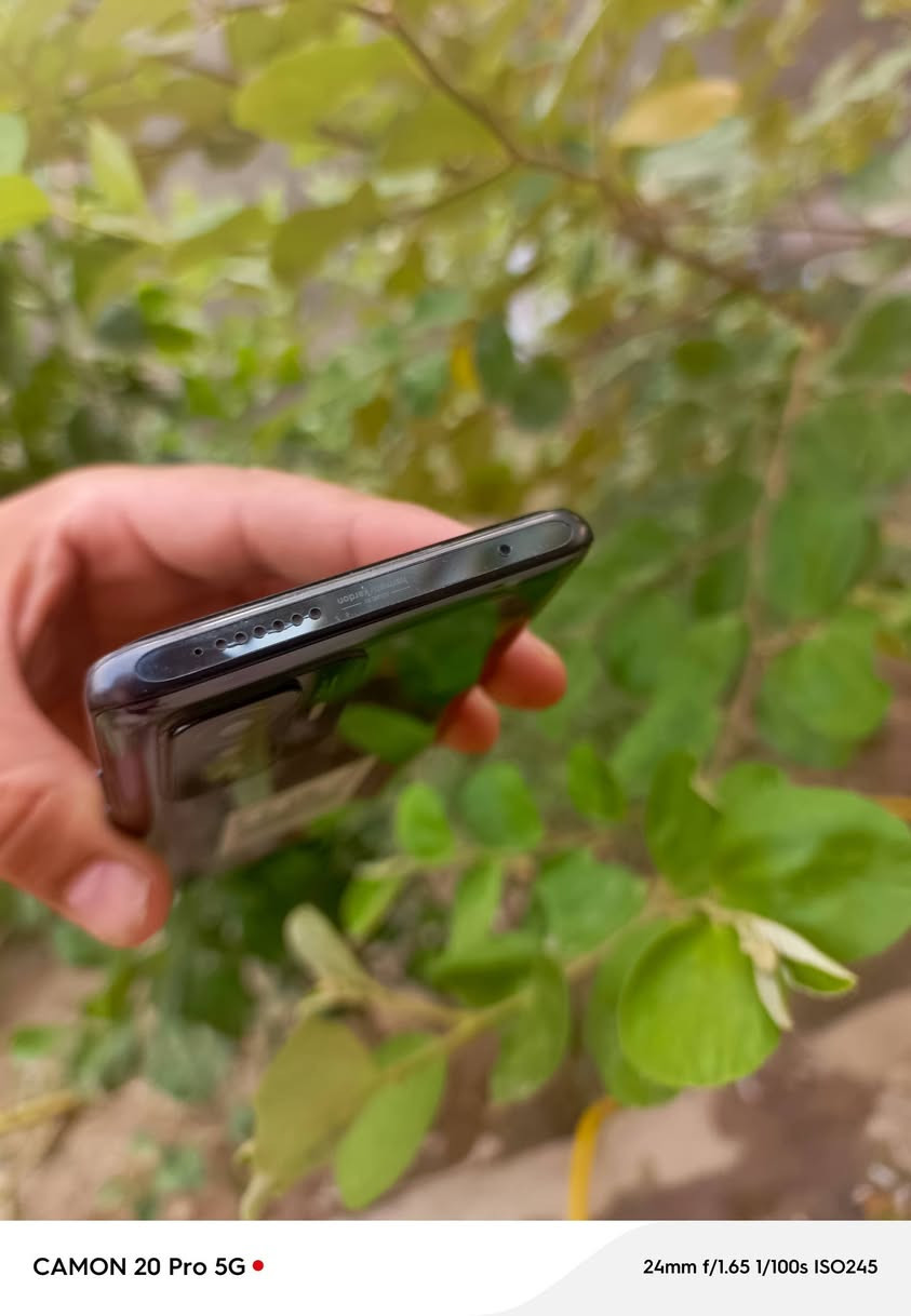 شاومي 11تي برو نظيف جدا 

المعالج سناب دراگون 888 -5g

ذاكرة 256

رام 12+12

الشاشة اموليد فول hdتدعم 120هيرتز8k

بطارية 5000

شحن 120واط شحن الجهاز تماما في 17 دقيقه 

كاميرا 108 ميگابيكسل

السعر 250 الف بدون ملحقات نجف شارع مطار ***********
