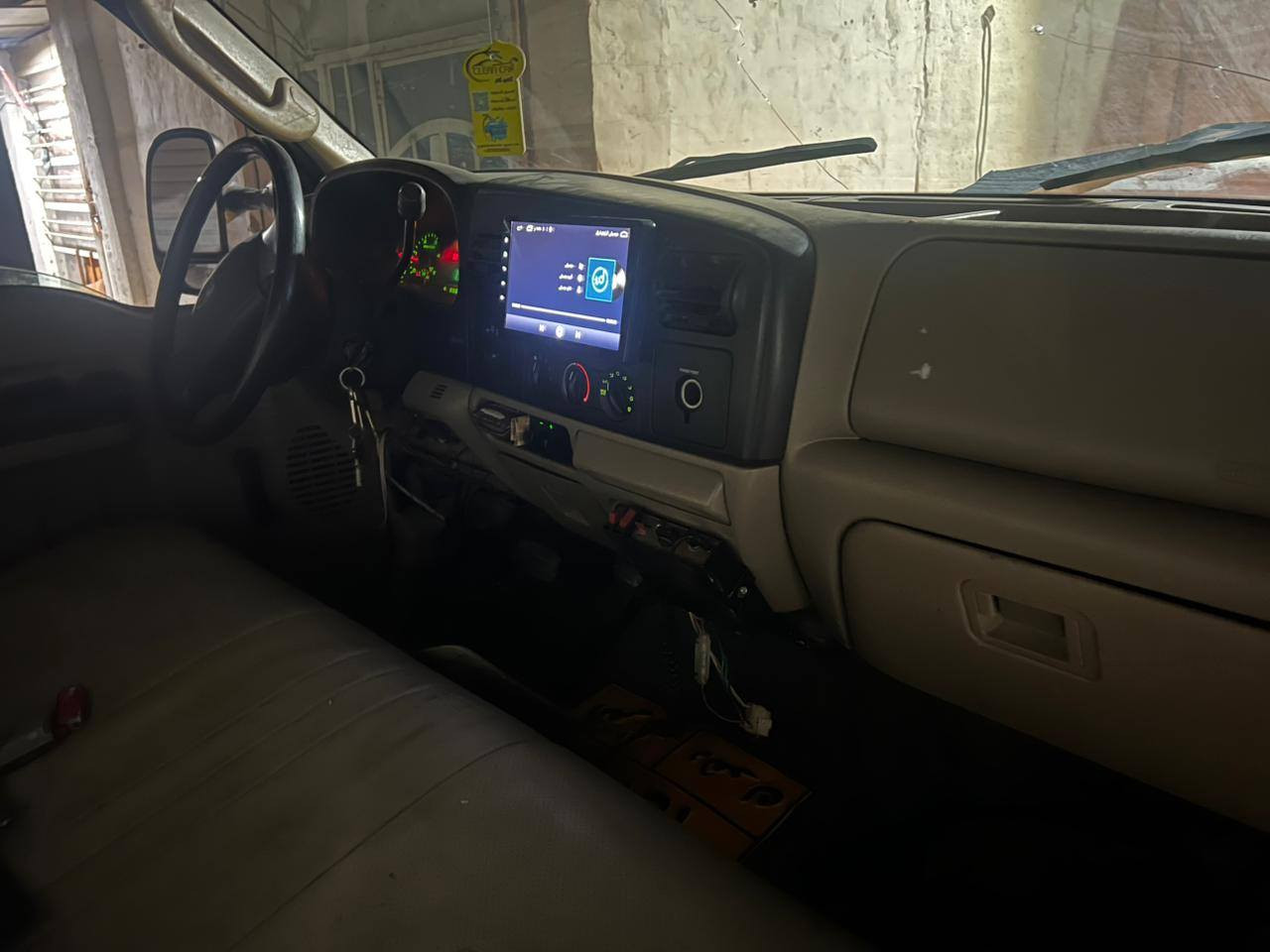 السلام عليكم
فورد F350 مديل 2007 متؤم رقم وسنويه دهوك حمل 

رقم الماني 

سيارة جاهزه من كلشي محرك كاز V8

سيارة ماناقصها اي شي تخم تاير صدر جديد كير محرك كلشي شغال 

السعر 65 

والجنايه يعرفون هاي السياره شنو
***********
