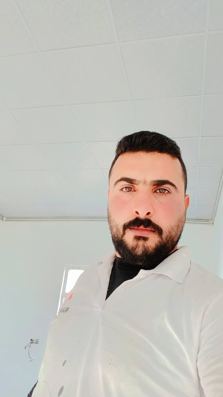 تم الانجاز الحمدالله 
بيت الاخ ابو وردة سقف ثانوي يستاهل كل الخير وبيت العامر ان شاءالله 
موقع العمل في بزايز شروين 
ان شاءالله ينال اعجابكم 
ابو ايهم.  ***********
              ***********     التواصل ع الارقام والاستفسار
