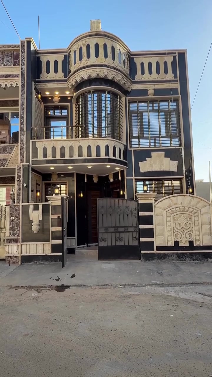 🏡دار للبيع حديث – موقع ممتاز 
✨ركن الدار
▪️السعر مناسب 

📍العنوان ::زيونه /محله 710 / 

🏡 المحتوى: 4 نوم /صاله / مطبخ / وخدمات

🏡المساحه ::93م
🏡الواجهه 6م / نزال/ 15م

⸻

📞 للحجز والاستفسار:

***********

📍زيونه /محله710/ قرب الجواهري

🏢 نستقبل عروضكم التجارية والسكنيه والايجارات

