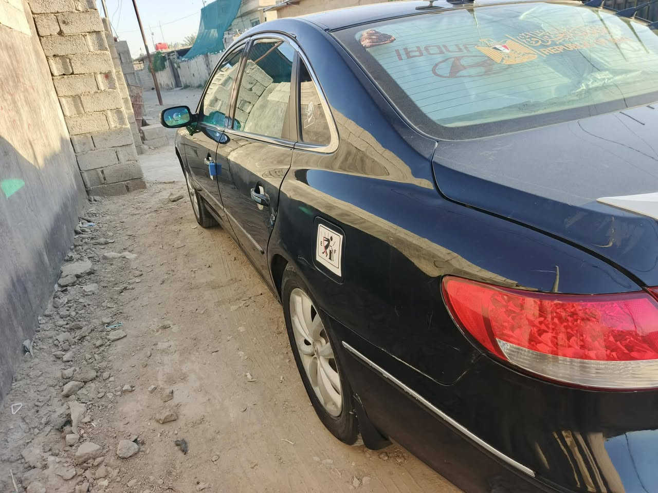 سلام وعليكم من رخص الادمن المحترم ازيره 8 بيه قطعتين بدون داخل كير ومكينه وتبريد شرط سياره بلاديه تحويل يمته متريد كهربائيات كل شغال 88 وبيه مجال مكاني بابل الحصوه خابرني ودلل***********
