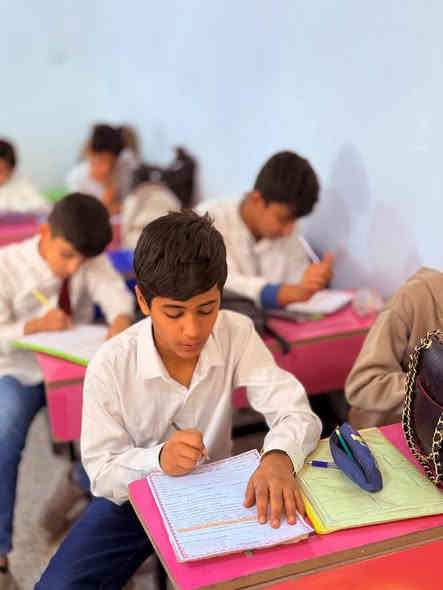 📸 جانب مُصوَّر من امتحانات الشهر الثاني لتلاميذ ❤️ مدرسة الناصرية الأبطال💪 للصفين الخامس والسادس ابتدائي ✏️

حفظكم الله يا تلاميذنا الأعزّاء، وجعل النجاح والتفوّق طريقكم الدائم بإذن الله 🤍✨
ويارب تكونون خير خَدَمة لهذا البلد، وسندًا قويًا يُرفع به الوطن وتزدهر به الأجيال 🇮🇶🌟

📚 مدرسة الناصرية… مستقبلك يبدأ من هنا 🌟

📍 العنوان: الإسكان الصناعي – النزلة الأولى (نزلة الجامع) – أول بناية ركن على الشارع العام.

📱 للاستفسار والتسجيل:
*********** 
***********
