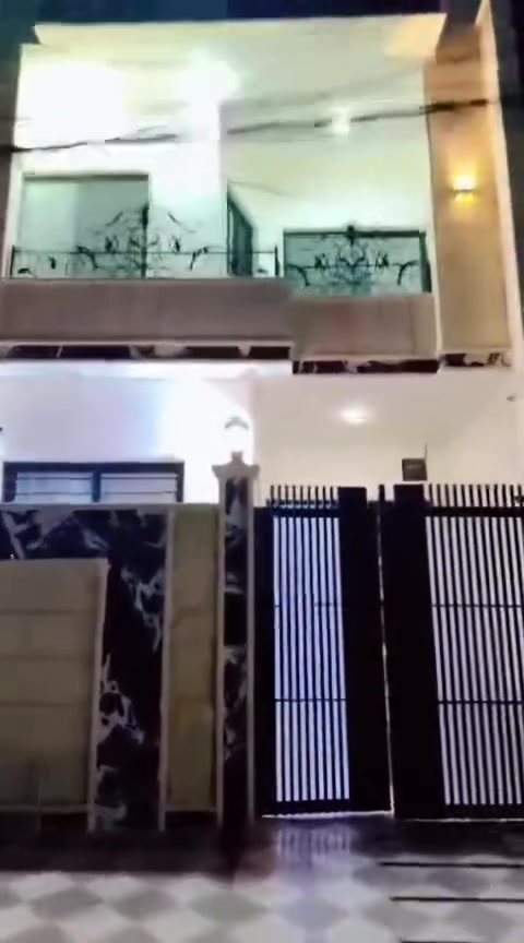 🔴دار للبيع 🔴
في حي السماح  في حي الاركان   
مساحة 100م واجهه 7م  يتكون من طابقين 
الاول /غرفة نوم وهول واستقبال  ومطبخ وصحيات  ومنور وكراج سيارة  موقع الدار علا شارع 15م  دار بناء حديث فول  ومنطقة ممتازه

مكتب ارض الفرح 
زورونا في موقعنا الكائن في حي السماح سايدين بانزيخانه المشاعل مقابل مول القمه داخل فرع شارع 20
او الاتصال على الارقام التاليه :
***********
***********
***********
