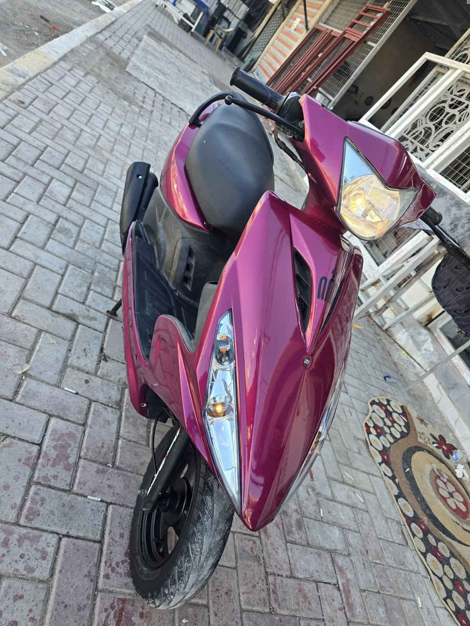 للبيع ماكس ياباني نوزل مكفوله مختمه بدون اي نواقص 
السعر ٧٠٠ الف مكاني بعقوبه ***********
