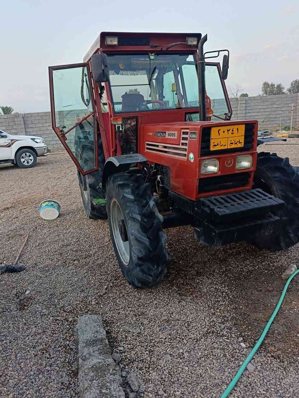 تركتر للبيع توماسان تركي موديل 2016   بسمي *********** ***********
