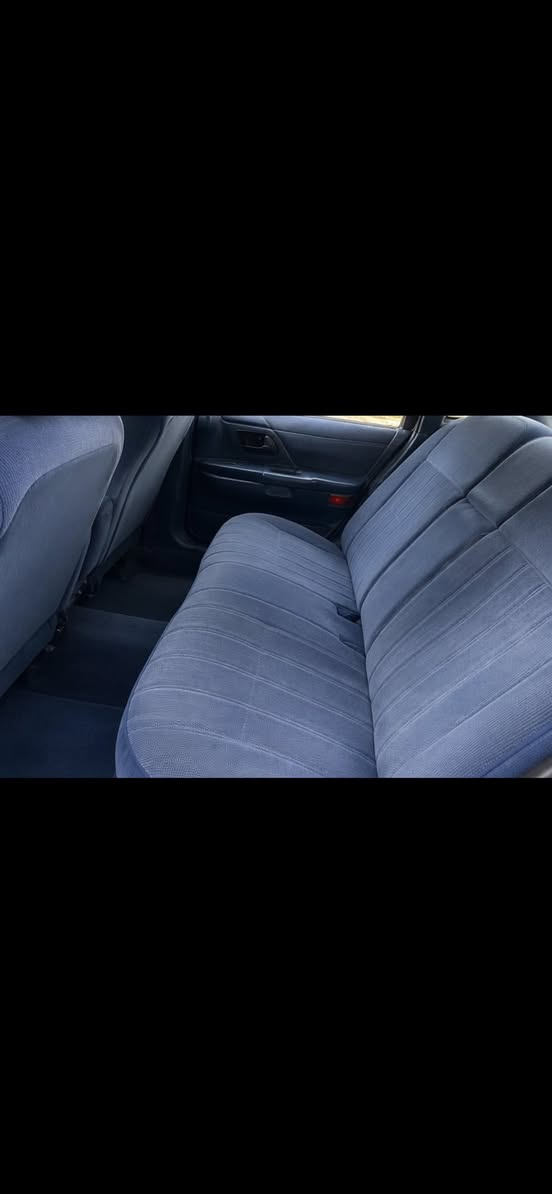 السلام عليكم

للبيع 🚗

فورد تورس موديل 1995
أمريكي | رقم بغداد
محرك: 6 سلندر (3000)

سيارة نظيفة جداً وجاهزة للاستخدام فوراً بدون أي مصاريف.

✔️ المحرك نظيف
✔️ الكير نظيف
✔️ الكهربائيات نظيفة
✔️ مكفولة من الصبغ والضربة 

الإضافات:
✔️ صدر جديد أمامي وخلفي
✔️ غرفة داخلية جديدة بلادية
✔️ ويل كب

سيارة مرتبة وتستاهل.

السعر: 30 ورقة (قابل للتفاوض)

📍 الموقع: الأنبار / حديثة

📞 للاستفسار الاتصال على الرقم: ***********
