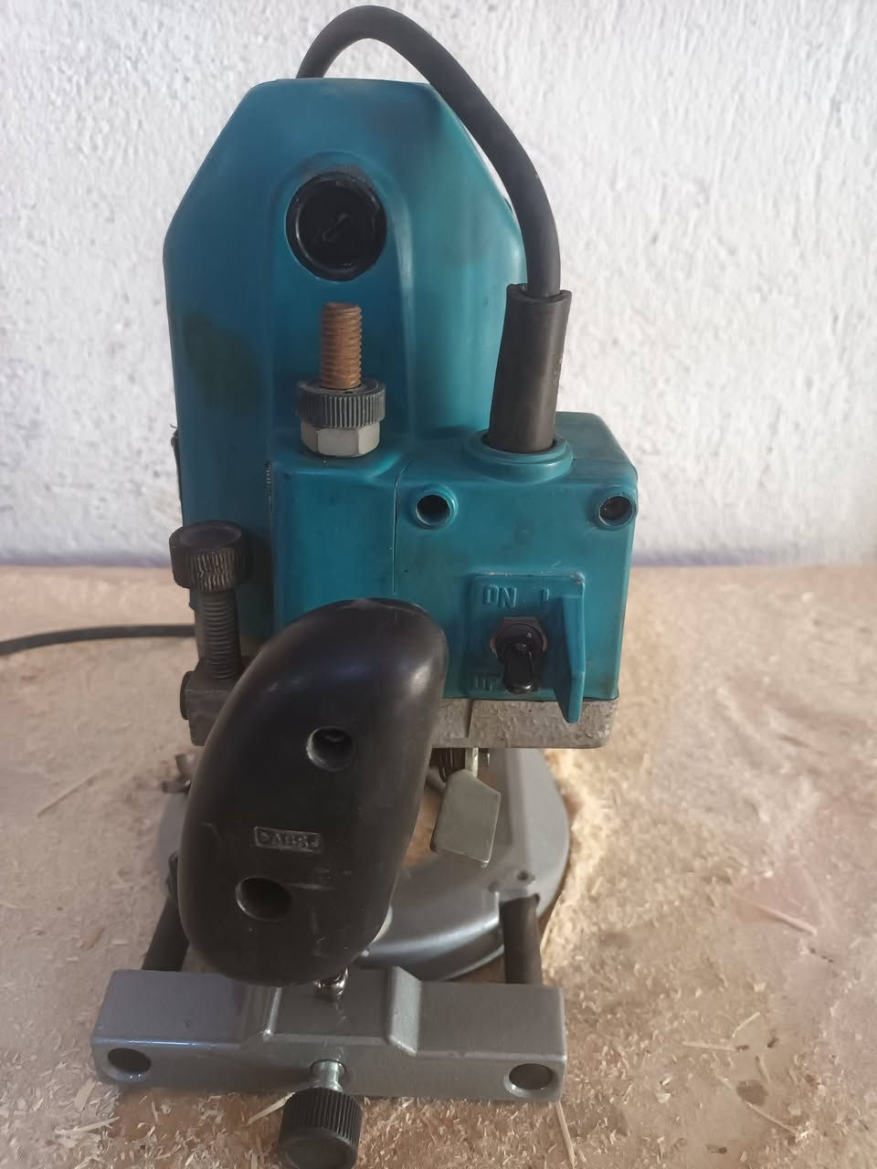 من رخصة الادمن المحترم فريزة ماكتة ماليزي مستعملة نظيفة للبيع يوجد توصيل بغداد والمحافظات ***********
