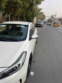 سيراتو 2017خليجي ماشية 160 سيارة نضيفة ومابيهة اي نقص  السعر 130وبيها ...