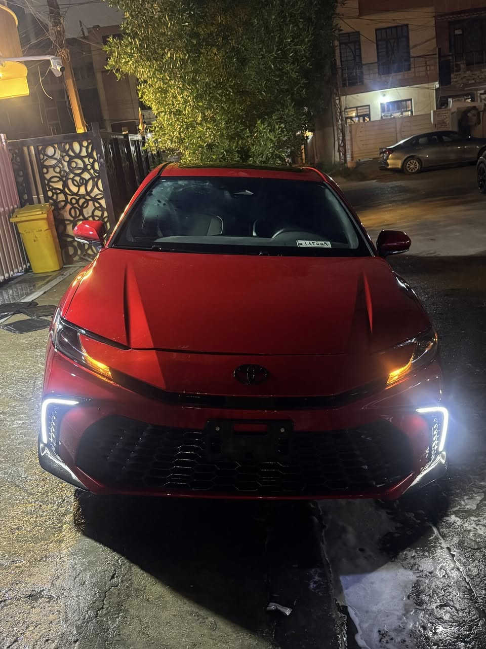 السلام عليكم
كامري 25 
رقم بغداد 
فتحة 
بدون ايرباك 
ماشية 21 الف 
السيارة فقط صندوق صبغ 
والجاملغ الخلفي بارد 
كشن كهرباء 
المراية الوسطية تعتيم 
شاحن وايرليس 
3 وضعيات قيادة 
ليت زنون بلاد 
لد دعامية بلادي 
داخل اسود خط ابيض 
السيارة بسمي مرقم كامل بغداد ثاني يوم تحويل 
مكان السيارة بغداد السيدية او العامرية 
سعره حلو بنسبة الى حادثه وتفاصيله اليحب يتصل وبخدمة 
*********** واتساب او اتصل
