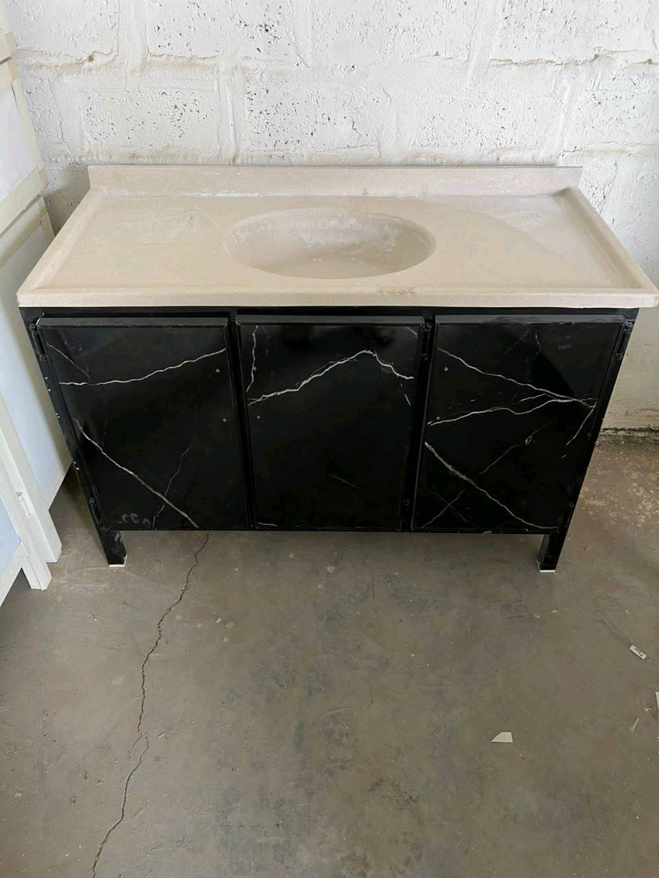 سنك  متر و 20 مرمر
السعر 150

توصيل 10


فلوجه كرمه صقلاوية عامريه 10


بابل ديوانيه  نجف كربلاء  10

رمادي 15 


بعقوبه واسط  صلاح الدين توصيل 25

ناصريه  ميسان سماوه. بصره 30