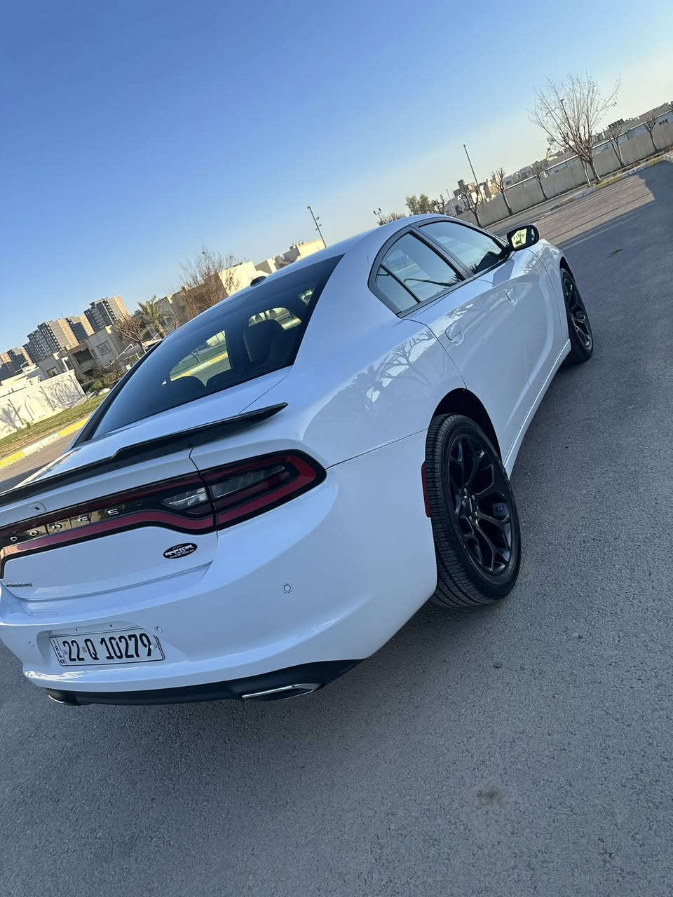 السلام عليكم
جارجر موديل22

السياره داخل احمر كشنات
ويل 20 موصفات معروفه 
اسكستي السيارة حادث كير مكينه كله وضع شركه
جاملق جهت السكن بجم كبس 
بدون اربكات كله كفاله السياره 
واحد قطعه صبوغ الباقي مكفول
مكان السيآره اربيل كنجان ستي 
عدنه نضام المراوس والبيع 
*********** وتساب
