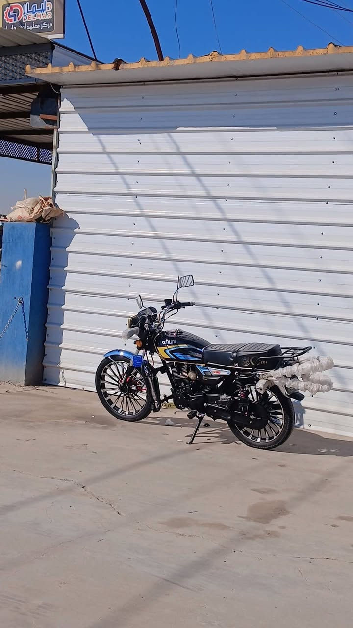 اسلام عليكم  للبيع سيفان 25 مفول محرك ما مفتوح بعده وكاله زيرو نضافه 100 💯 بعده على وضع الشركه مكاني صلاح الدين العلم  الستفسار *********** او  تعال خاص وتدلل /ميعجبك اعبر المنشور /
