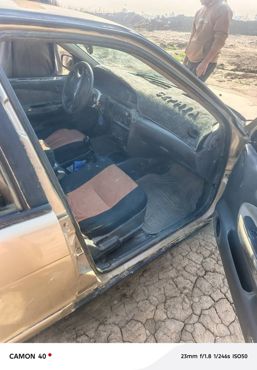 السلام عليكم سيفيا موديل 97للبيع رقم بغداد السياره تريد ترتيبات 35وبيه مجال ***********
