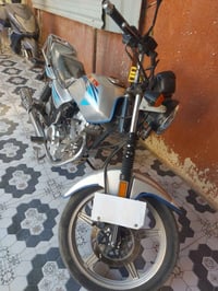 دايوان عظم • 2022 • اوراق