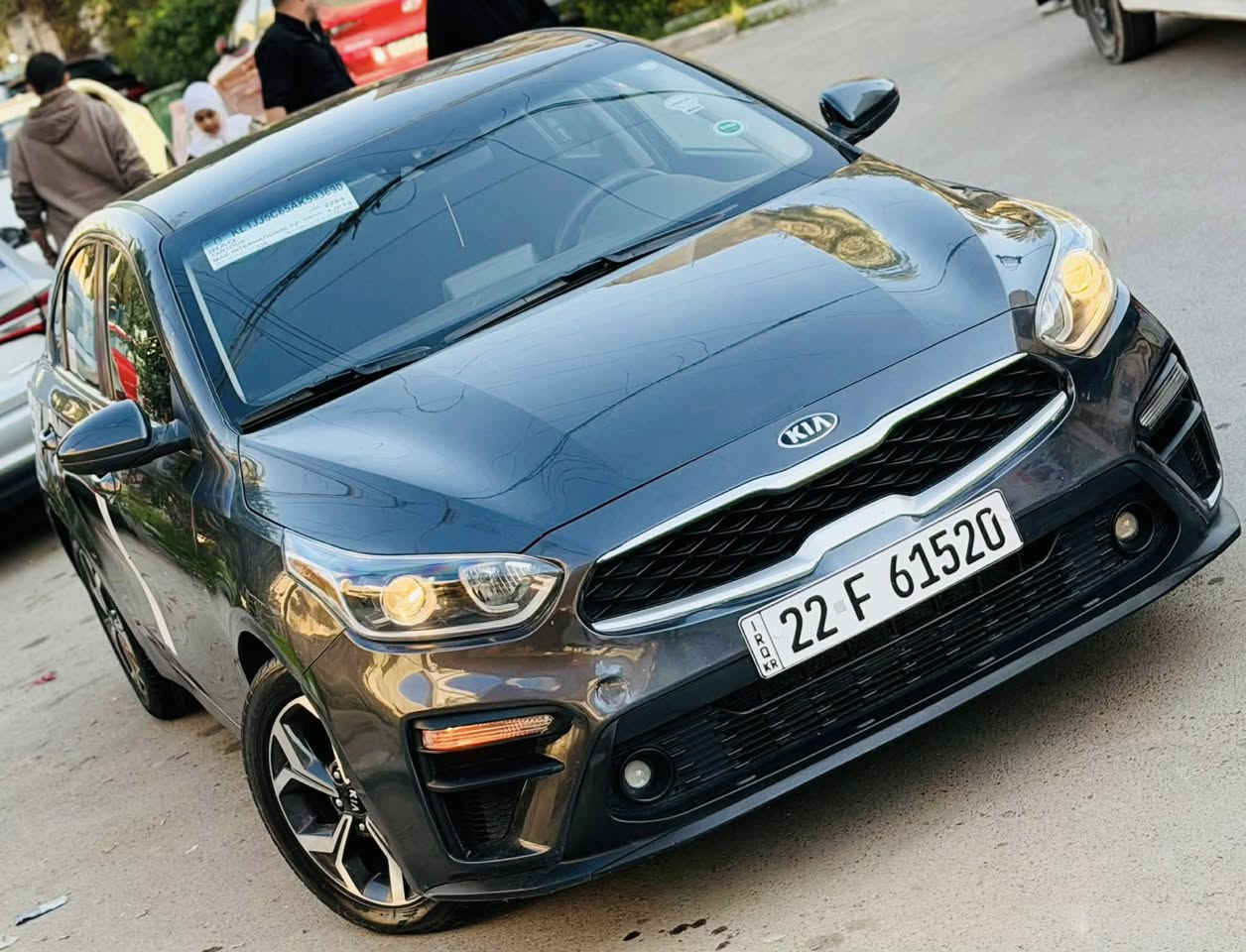 السلام عليكم عندي فورتي ٢٠١٩ رقم اربيل الدولي جديد
سنويه وأرقام وهزه كله جديد بسمي تحويل ثاني يوم سياره حلوه 
وجاهزه حادثها فقط الباب بامريكا وبل عراق بيها ٤ قطع بدون دواخل محرك ٢٠٠٠ دوش مكفول 
مواصفاتها 
شاشه 
كامره 
تحكمات 
حساس خلفي 
اي بي اس 
مانع انزلاق 
تحديد مسار 
كروز سرعه 
حاكيه بلوتوث 
محرك ٢٠٠٠ دوش 
سياره حلوه جاهزه 
مكان السياره بغداد 
عارضها ب ١٠٧ وبيها مجال للشراي 
وهذا رقمي 
***********
