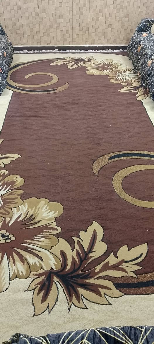 زولية جدا نضيفة للبيع القياس 3/5 مكاني الفلوجة حي نزال السعر 40 وبيها مجال شي قليل للتواصل على رقم ***********

. اخوان لحد يراسلني اني مكلف بنشر اتصل برقم
