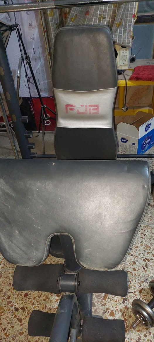 جهاز سمث أمريكي بي هوايه تمارين بحاله جيده بدون اوزان رقم الهاتف *********** بغداد مدينه الصدر Colombo, Sri Lanka
