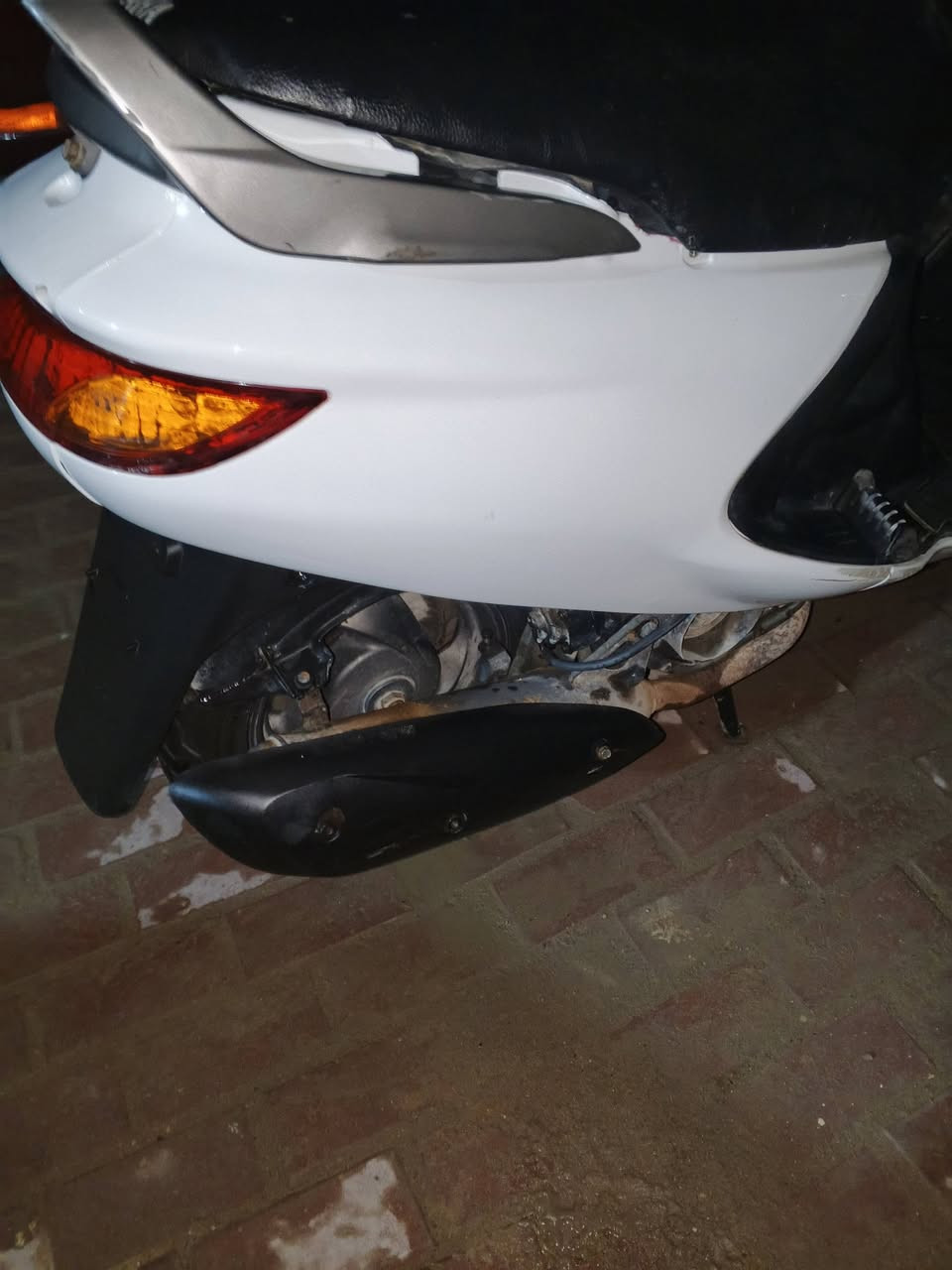 سلام عليكم فراشه فحل للبيع وضع شركه كلشي شغال برغي مامفتوح بيه السعر 500وبيه مجال مكاني نجف كوفه حي ميسان ‏‪***********‬‏اتصل وخادم
