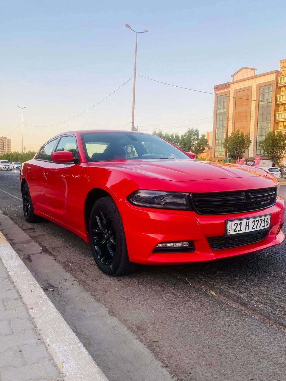 سلام عليكم جارجر موديل 2017اس اكستي كفالة عامة ماعدة لبنيد مبدل بدون حادث ولا يارباك كلة كفالة رقم سليمانية سنوية جديدة لحد29ستوني مسوي حدادية ورة وكدام كلة جديد وتخم تاير جديد ستوني شادة ربع ماذب عليهة سيارة جاهزة وجديدة وهاذة رقمي***********الي ايريد خلي ايخابر وسعر215وبيهة مجال شي بصيط وكل لهلة بيكم
