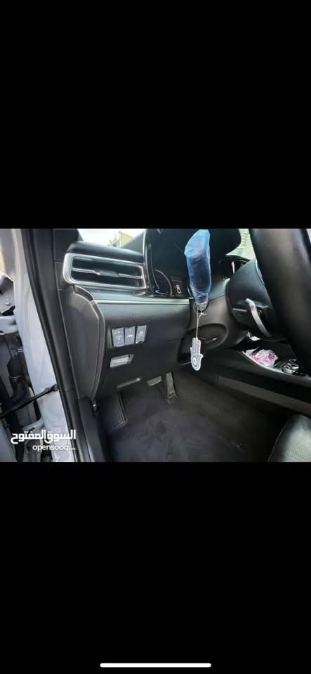 السلام عليكم
كيا k5 gt 2023 محرك 2.5t فول مواصفات معروفه مواصفات الgt السياره ماشيه 66 الف كيلو صارلها رقمها معوقين بغداد وكاله ام باركود السياره حادثها بامريكا قبغ جنطه وجاملغات خلفيه نصهن مصبوغات وبنيد بدون ايرباك وهنا بالعراق صار بيها حادث نصبغت باب سايق والوراه طك ايرباك برده والكشن السياره لا لغد ولا شاصي محرك وكير وتبريد ع فحص عارضها 175 بيها مجال 
للاستفسار اتصال ع الرقم ***********
