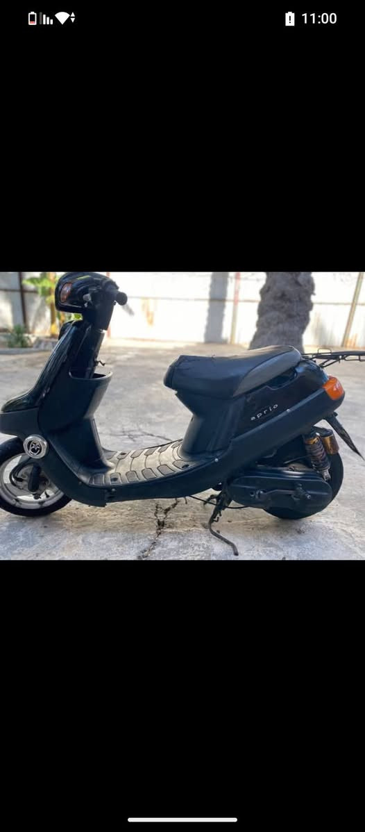 البيع دراجه بطه موديل 2003 الدراجة نضيفه وكامله وكله شغاله مكينه كفاله مامفتوحه  الدراجة انضف من الصوره المكان كربلاء الحسينيه السعر 225 وبيه مجال بسيط الرقم ***********
