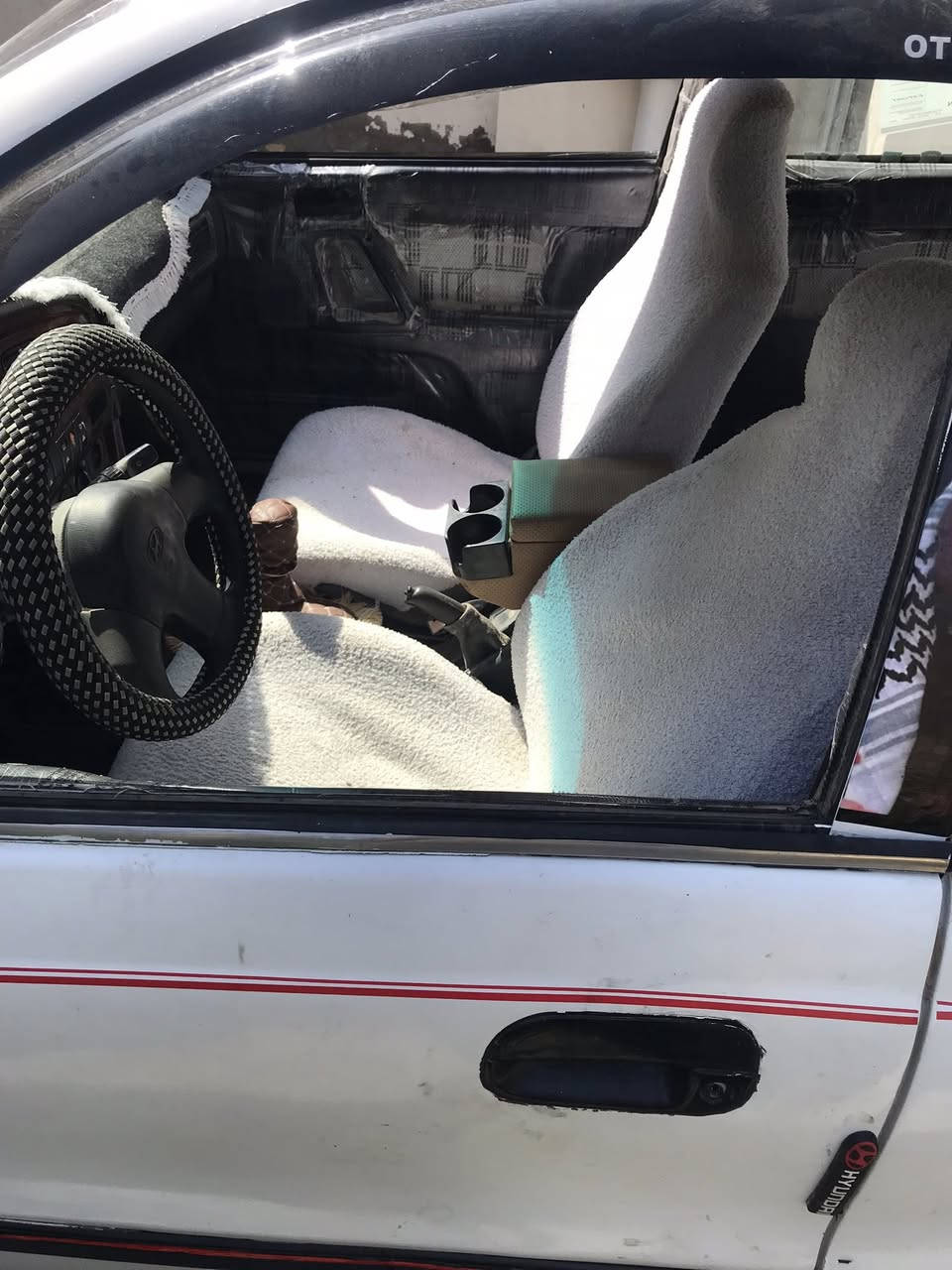 السلام عليكم النترا للبيع موديل 93 سنوية ل26 لشهر 8.     ***********
