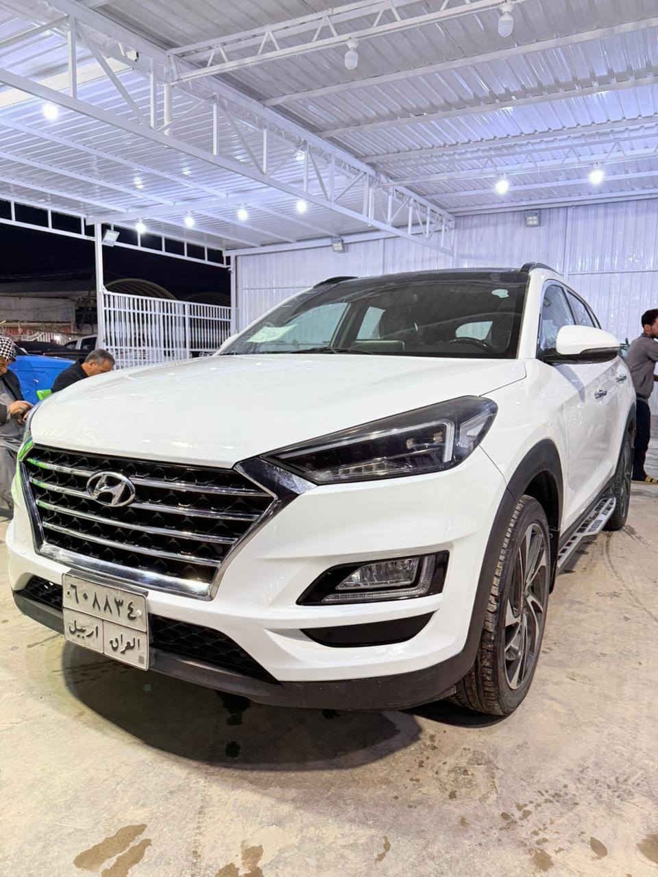 توكسان 2020 فول فول مواصفات خنك للاخير
ويل حجم20
شاشه
تحكم فول ستيرن
بصمه
بانوراما 
كشنات كهربا
زنون ٧ عدسات
بارد بلبنيد
205 وبيها مجال
مكانها نجف
***********
***********
