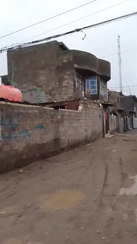 دار للبيع مساحه 100 م طابقين ركن ع شارع العام  البيت بيت محلات ثنين  ي...