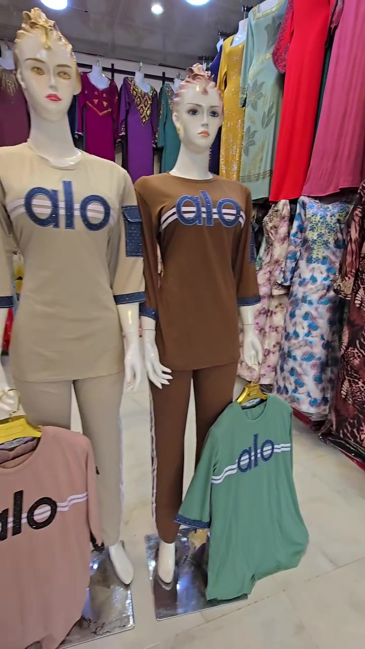 تركسود نسائي تركي قماش درجه اولى 🔥
متوفر داخل محل ازياء ليان  
بقياسات LXL XXL
 #ملابس نسائيه


**إذا كنت صاحب هذا الإعلان وتريد حذفه لأي سبب، رجاءا أرسل رسالة إلى الدعم الفني**