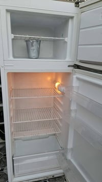 ثلاجه • للبيع